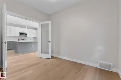 Interior photo 3 of 38 ELLICE BN