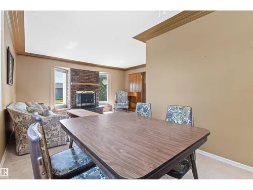 12316 135 AV NW, Edmonton - $379,000