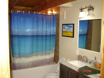 Interior photo 2 of 465031 RGE ROAD 21