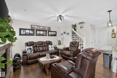 Interior photo 4 of 1122 ALLENDALE CR