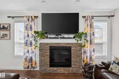 Interior photo 3 of 1122 ALLENDALE CR