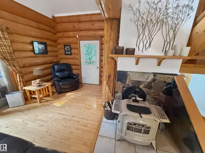 Interior photo 3 of #105 53305 RGE ROAD 280