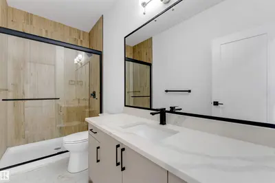 Interior photo 4 of 4234 63 ST