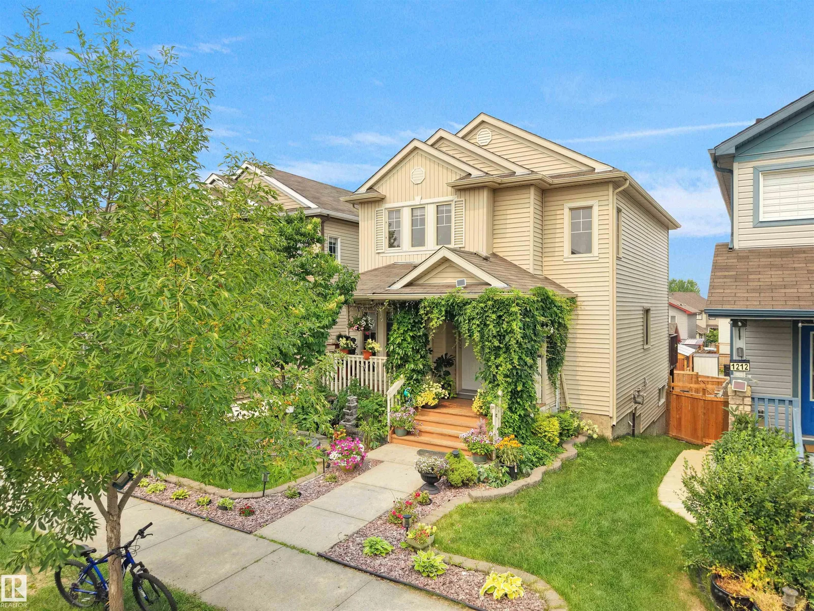 1216 29 AV NW NW, Edmonton - 3 bedroom Detached Single Family for sale