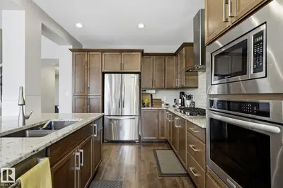 Interior photo 4 of 3204 Abbott CR SW SW