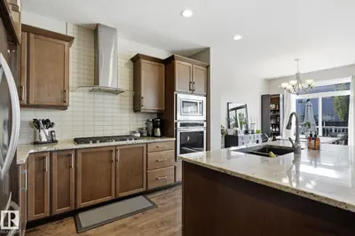 Interior photo 3 of 3204 Abbott CR SW SW