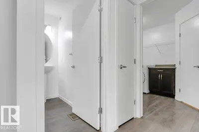 Interior photo 4 of 3007 13 AV NW