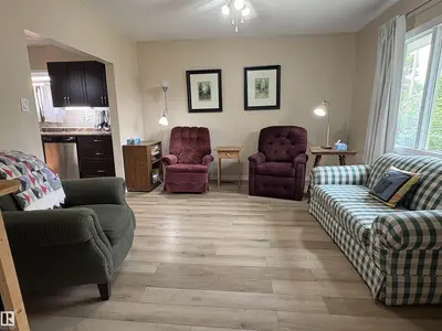 Interior photo 1 of 5308 50 St