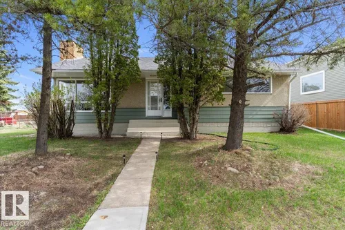 4916 51 AV, Ryley - $185,000