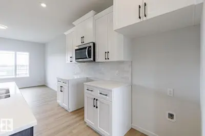 Interior photo 3 of 3603 40 AV