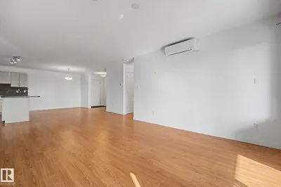 Interior photo 2 of #338 278 SUDER GREENS DR SW NW
