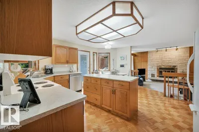 Interior photo 4 of 1403 69 ST NW