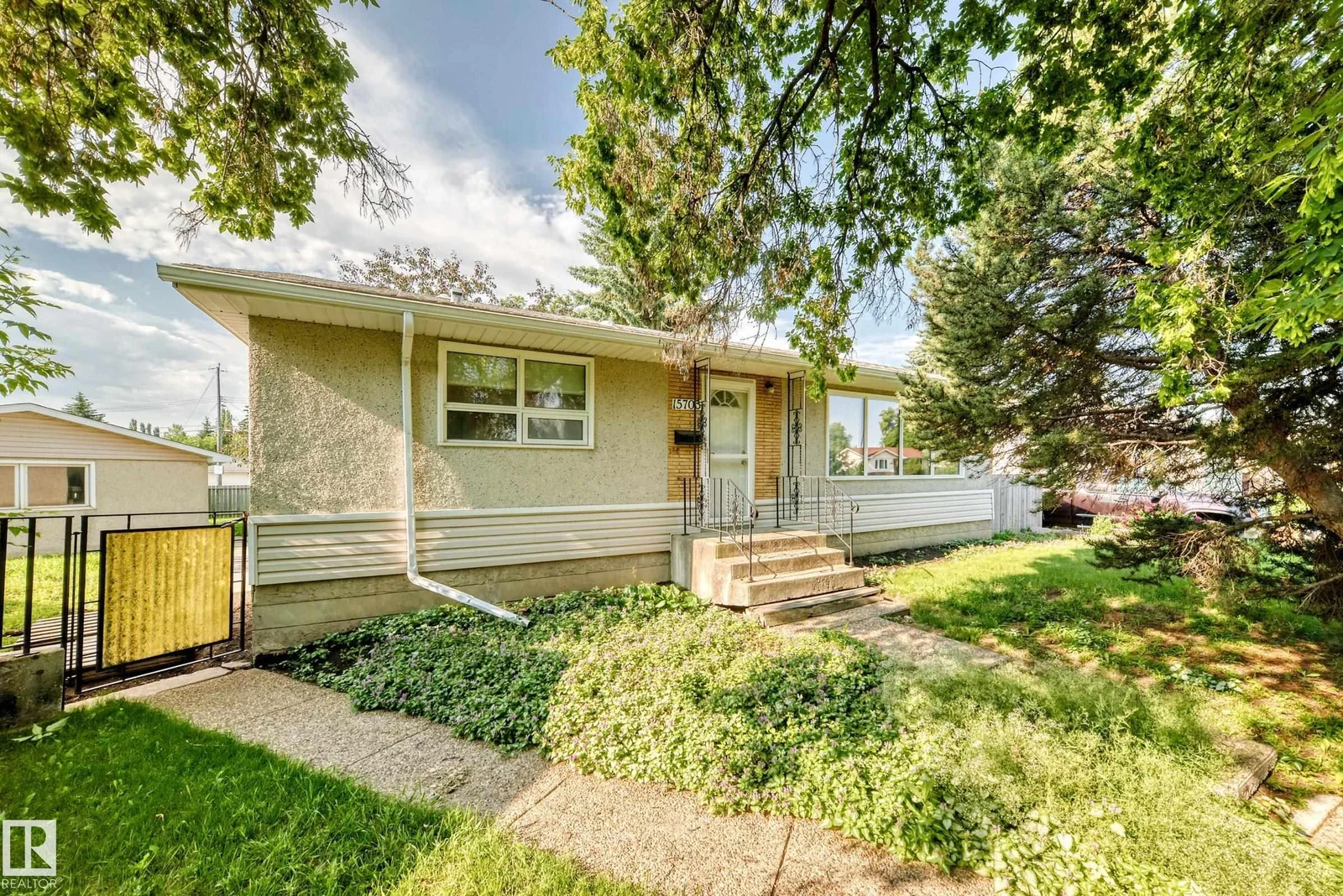15703 84 AV NW, Edmonton - 4 bedroom Detached Single Family for sale
