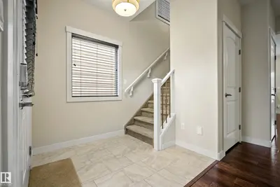 Interior photo 4 of 23 GREENBURY BV