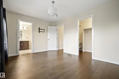 Interior photo 2 of 23 GREENBURY BV