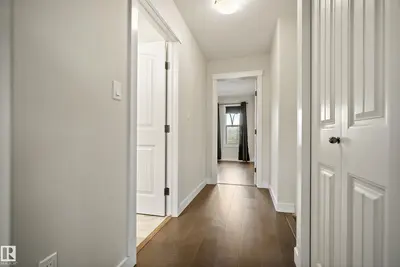 Interior photo 3 of 23 GREENBURY BV