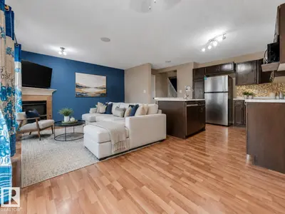Interior photo 3 of 7743 8 AV SW SW