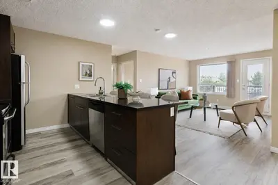 Interior photo 3 of 