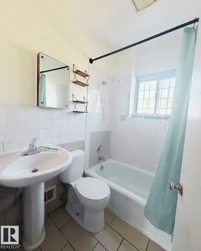 Interior photo 2 of 9526 106A AV NW NW