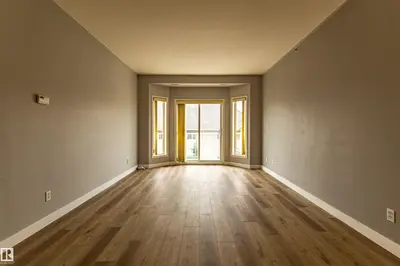 Interior photo 3 of #412 4304 139 AV NW