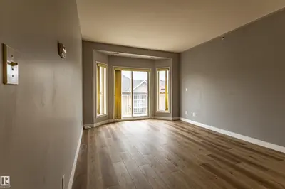 Interior photo 4 of #412 4304 139 AV NW