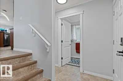 Interior photo 4 of 271 WESTWOOD PT