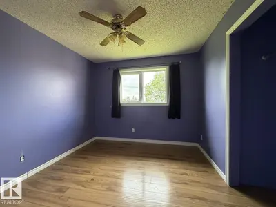 Interior photo 3 of 45 Richfield RD
