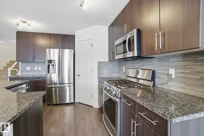 Interior photo 2 of 2553 COUGHLAN RD SW