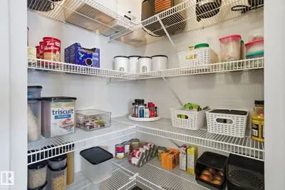 Interior photo 4 of 2553 COUGHLAN RD SW