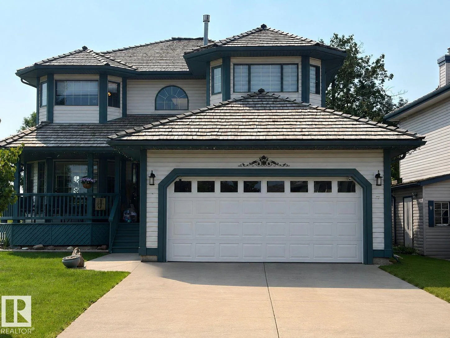 7 COUNTRY CLUB, Beaumont - 5 bedroom Detached Single Family for sale