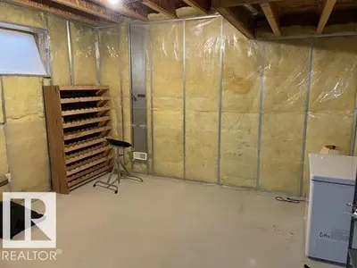 Interior photo 3 of 104 Falconer Court NW NW