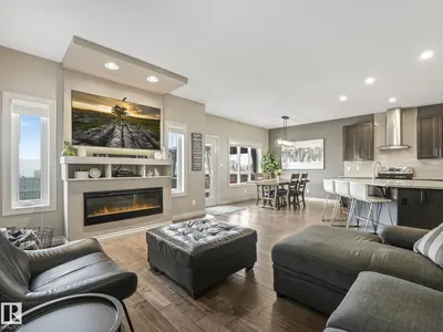 Interior photo 1 of 16412 12 AV SW