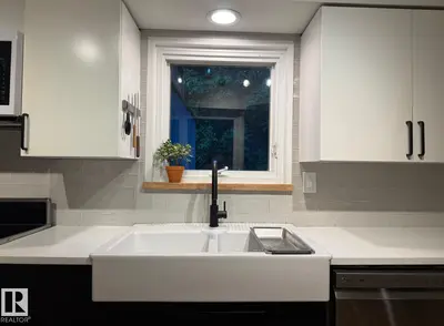 Interior photo 3 of 5406 110 ST NW