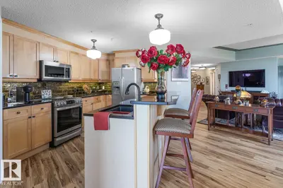 Interior photo 3 of #1103 9020 JASPER AV NW