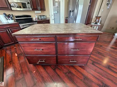 Interior photo 2 of 3818 2 Street East