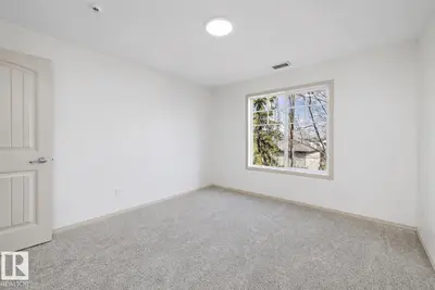 Interior photo 3 of #353 2096 Blackmud Creek DR SW