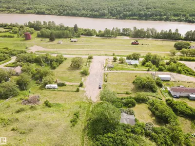 Interior photo 3 of #125 4231 Twp Rd 553
