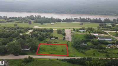 Interior photo 1 of #125 4231 Twp Rd 553