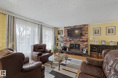 Interior photo 2 of 11638 123 ST NW NW