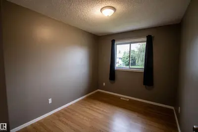 Interior photo 2 of 4725 45 Ave