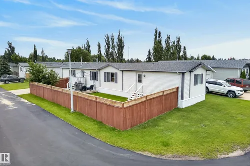 3338 Lakeview RD NW, Edmonton - $137,500