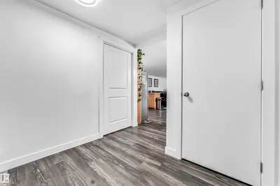 Interior photo 3 of 3400 lakeview point NW
