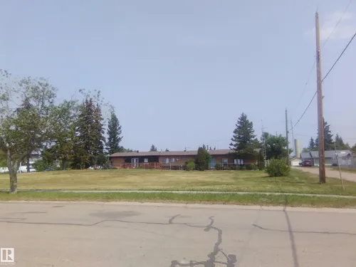 4803 50 ST, Chipman - $49,900
