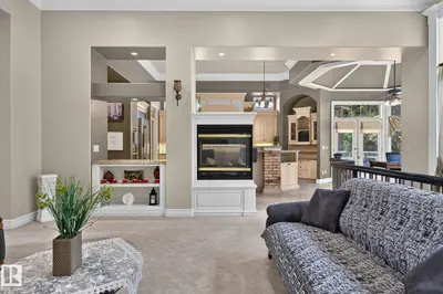 Interior photo 3 of 60 KINGSBURY CR