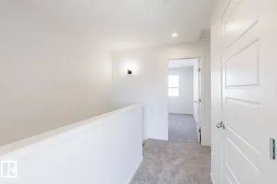 Interior photo 2 of 215 Wattle RD