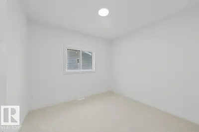 Interior photo 4 of 9910 93