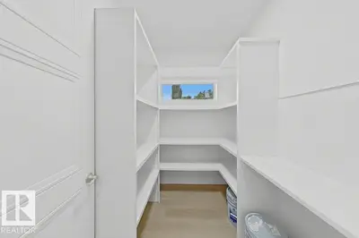 Interior photo 4 of 9216 91 ST NW