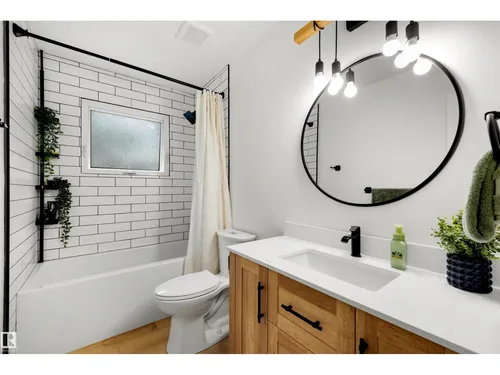 9 HUMMINGBIRD RD, Sherwood Park - $435,000