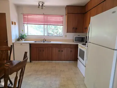 Interior photo 4 of 53 RAVEN DR