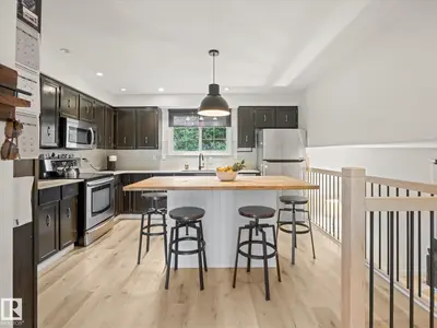 Interior photo 3 of 4 LOVATT PL